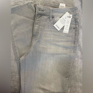 Chico’s So Slimming Girlfriend Slim Leg